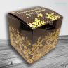  Коробка новогодняя черная с золотыми снежинками 